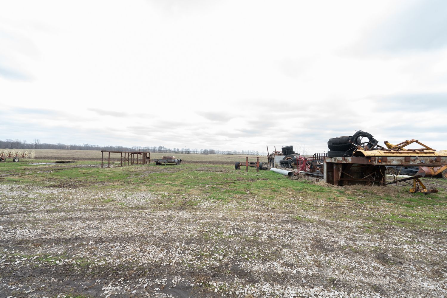 1975 County Road 1440, Moberly, MO 65270